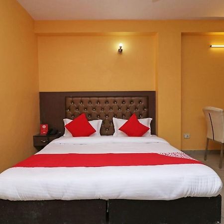 Airport Hotel Runway New Delhi Luaran gambar