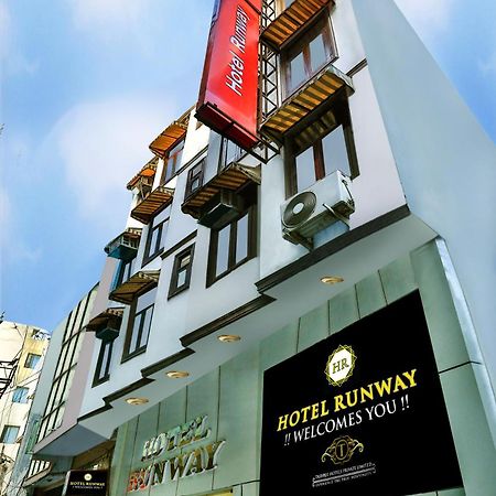 Airport Hotel Runway New Delhi Luaran gambar