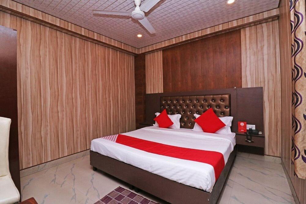 Airport Hotel Runway New Delhi Luaran gambar