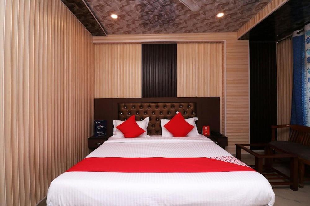 Airport Hotel Runway New Delhi Luaran gambar