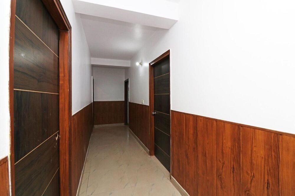 Airport Hotel Runway New Delhi Luaran gambar