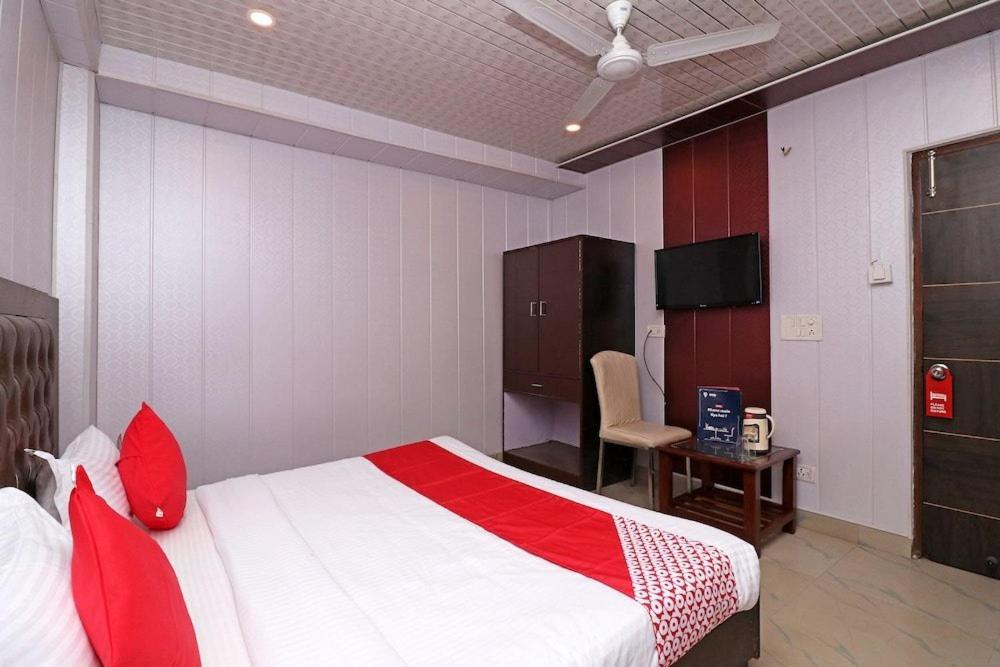 Airport Hotel Runway New Delhi Luaran gambar