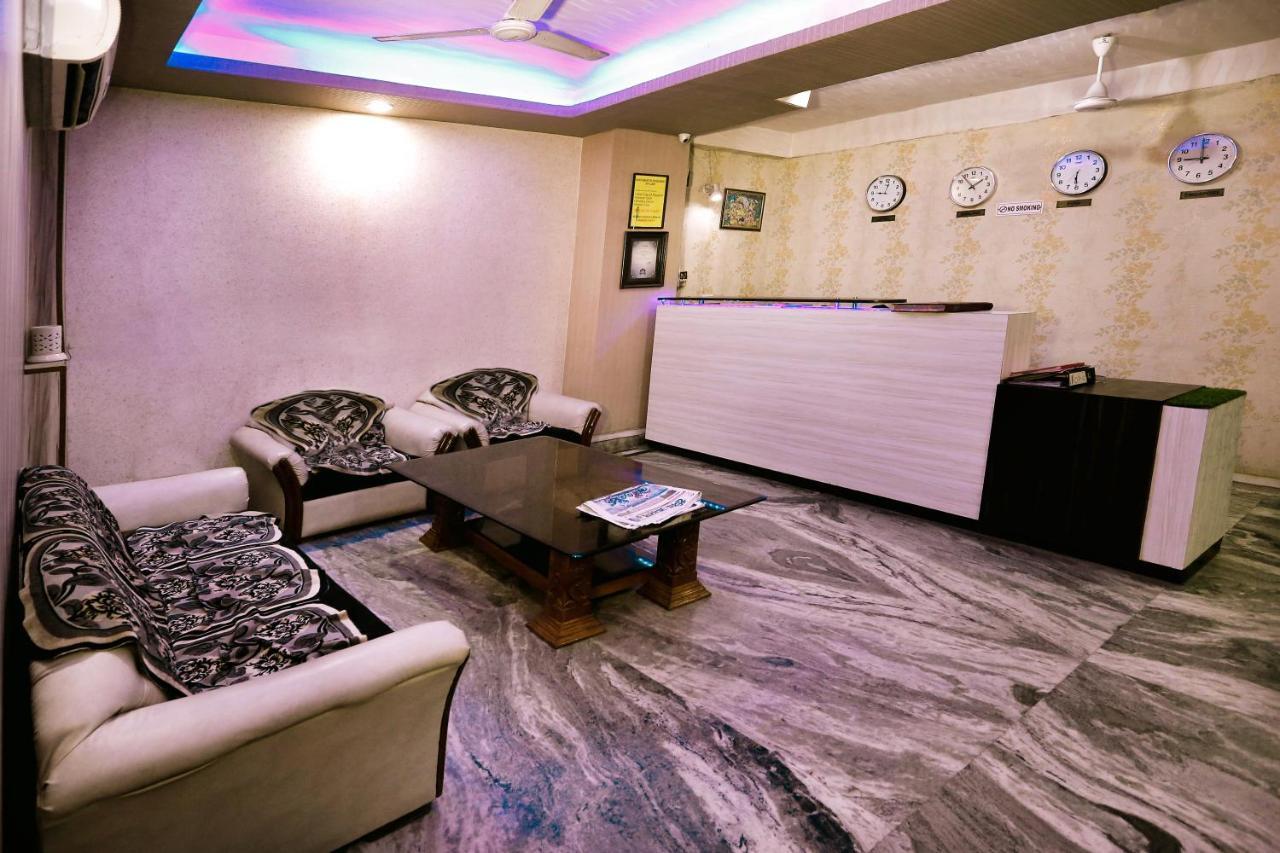 Airport Hotel Runway New Delhi Luaran gambar