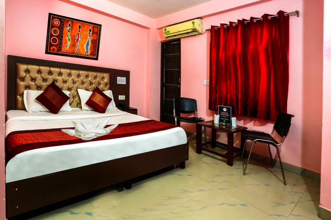Airport Hotel Runway New Delhi Luaran gambar